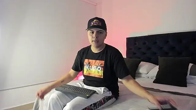NoahLux online show from 1, 10, 2025