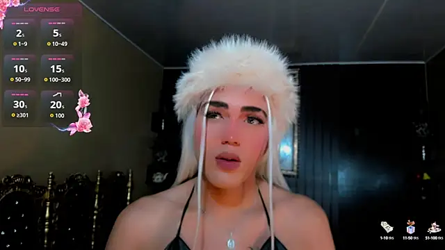 Kimberly Vazquez online show from 15, 10, 2025