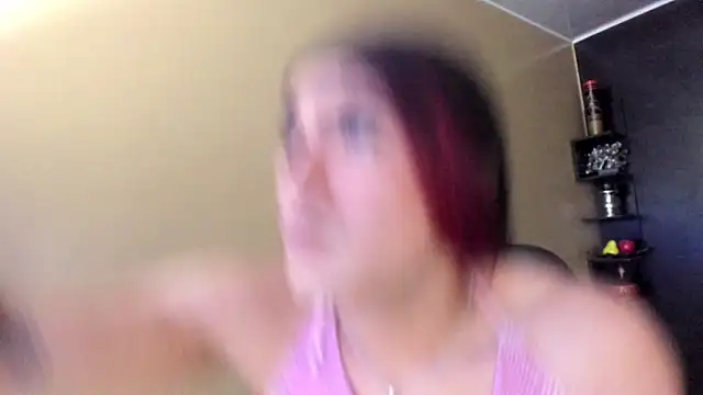 Kimberly Vazquez online show from 7, 11, 2025