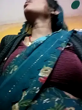 Snapshot of Sonam_pandeyji chatting on 11, 11, 2025 Sonam pandeyji online show from 11, 11, 2025