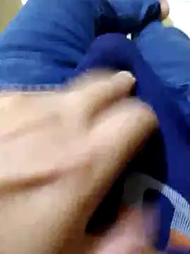 Snapshot of JoaoPedro17cm chatting on 29, 9, 2025 JoaoPedro17cm online show from 29, 9, 2025