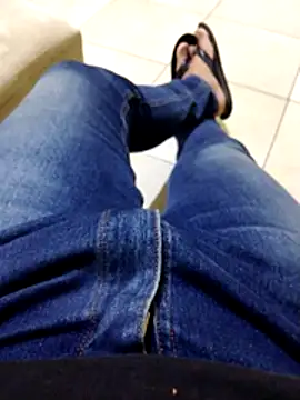 Snapshot of JoaoPedro17cm chatting on 26, 10, 2025 JoaoPedro17cm online show from 26, 10, 2025