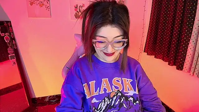 isaferrer06 online show from 24, 11, 2025