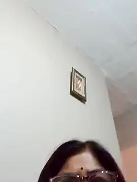 mileesha online show from 3, 12, 2025