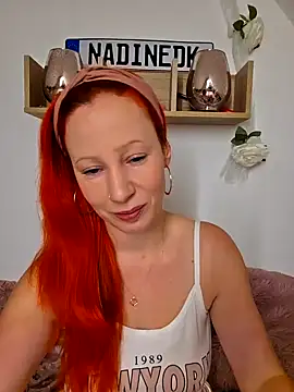 Nadinedk online show from 1, 10, 2025