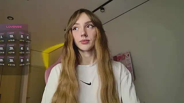 Lunainnk online show from 11, 10, 2025