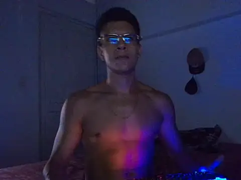 AngelSaloh online show from 22, 12, 2025