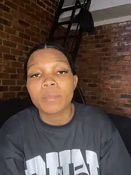 Snapshot of BaddestAss22 chatting on 25, 11, 2025 BaddestAss22 online show from 25, 11, 2025