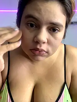 Velveet x online show from 5, 11, 2025