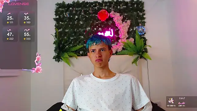 Snapshot of iam_lukas__ chatting on 4, 10, 2025 iam lukas online show from 4, 10, 2025