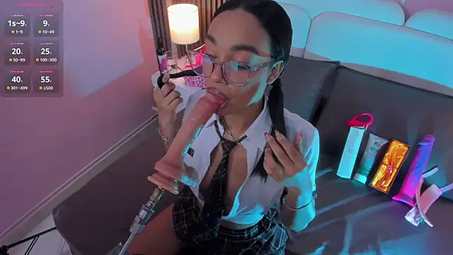 Snapshot of Clawdeen__wolf chatting on 19, 10, 2025 Clawdeen wolf online show from 19, 10, 2025