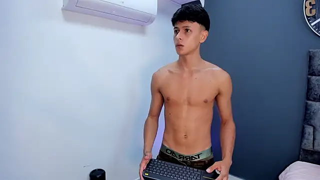 stephane rouss online show from 4, 11, 2025