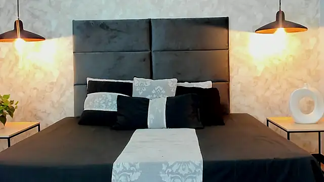 Snapshot of RaphaelDufort chatting on 6, 10, 2025 RaphaelDufort online show from 6, 10, 2025