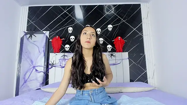 Snapshot of SweettGiselle- chatting on 20, 10, 2025 SweettGiselle- online show from 20, 10, 2025