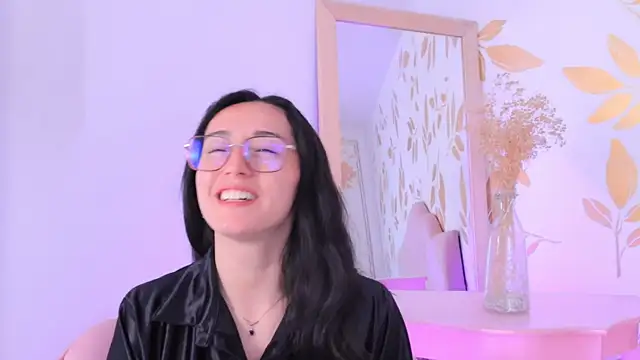 Snapshot of Ginevra_esposito chatting on 22, 11, 2025 Ginevra esposito online show from 22, 11, 2025