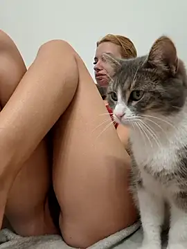 D4ddyslut online show from 13, 1, 2026