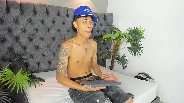 STARFOR 2 online show from 19, 9, 2025