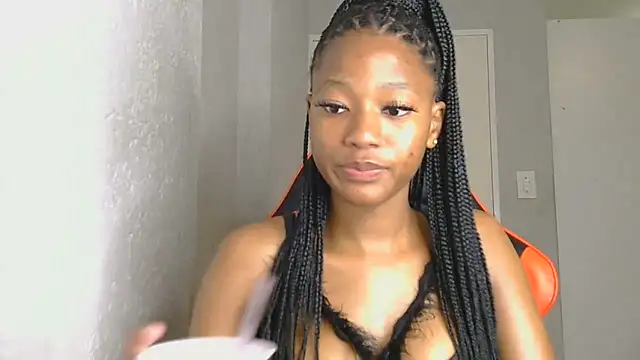 Snapshot of Ballenciaa chatting on 18, 10, 2025 Ballenciaa online show from 18, 10, 2025