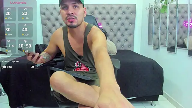 AndresSterling  online show from 10, 9, 2025