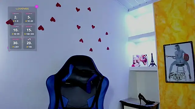 Raven Rouge  online show from 21, 3, 2026