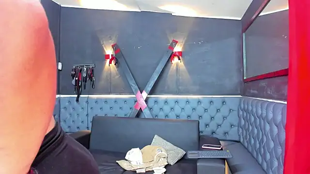 Snapshot of Stephy_ chatting on 13, 11, 2025 Stephy online show from 13, 11, 2025