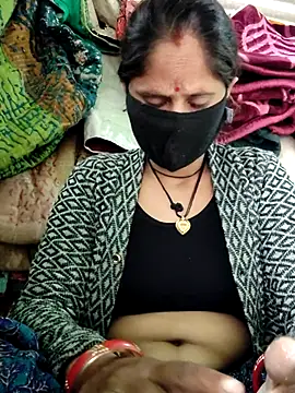 Hot-ilaiy online show from 21, 12, 2025