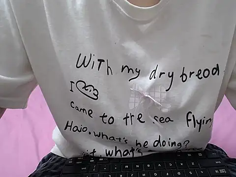 Lamoon 2k online show from 5, 11, 2025