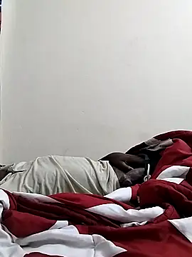 Snapshot of TmanZim2025 chatting on 26, 9, 2025 TmanZim2025 online show from 26, 9, 2025