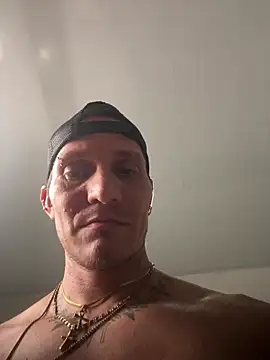 Snapshot of Dixonykaty chatting on 1, 4, 2026 Dixonykaty online show from 1, 4, 2026