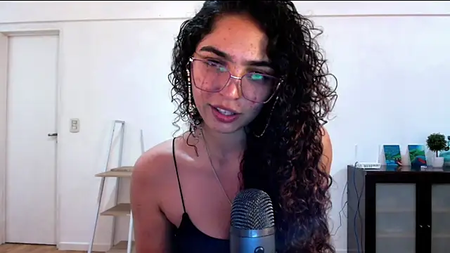 Ariagal online show from 10, 10, 2025