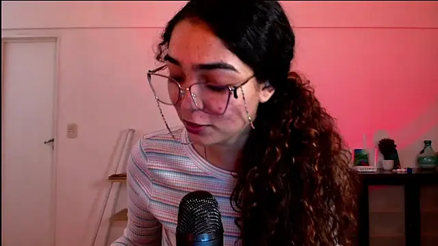 Ariagal online show from 14, 10, 2025