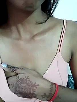 Snapshot of Small_Titss chatting on 24, 10, 2025 Small Titss online show from 24, 10, 2025