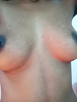 Snapshot of Small_Titss chatting on 29, 11, 2025 Small Titss online show from 29, 11, 2025