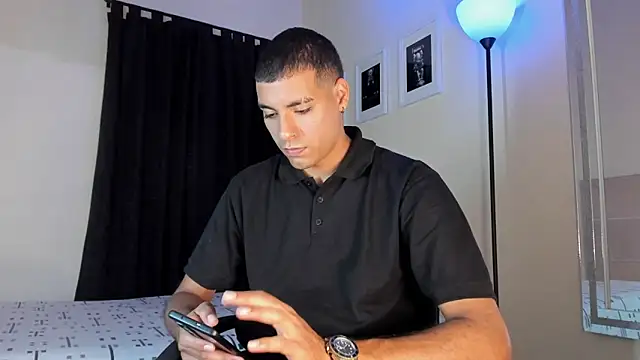 TeamPorn 19 online show from 28, 10, 2025