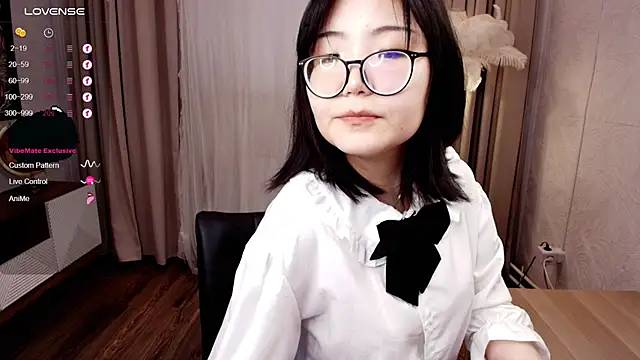 Erikawai online show from 27, 9, 2025
