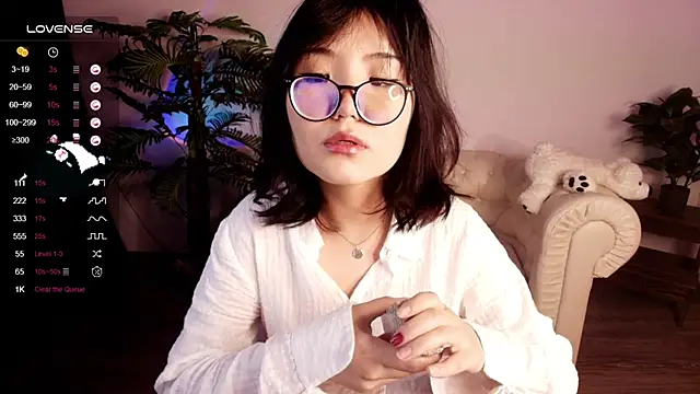 Erikawai online show from 2, 10, 2025