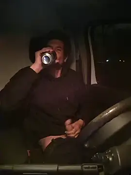 Snapshot of twitshe chatting on 9, 3, 2026 twitshe online show from 9, 3, 2026