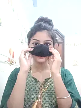 Snapshot of Hot-Soniya733 chatting on 16, 11, 2025 Hot-Soniya733 online show from 16, 11, 2025