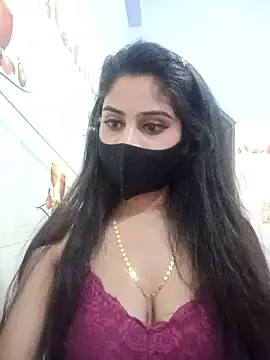 Snapshot of Hot-Soniya733 chatting on 21, 11, 2025 Hot-Soniya733 online show from 21, 11, 2025
