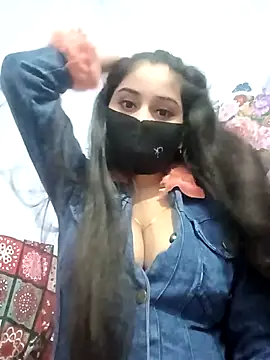 Snapshot of Hot-Soniya733 chatting on 1, 12, 2025 Hot-Soniya733 online show from 1, 12, 2025