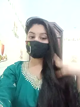 Snapshot of Hot-Soniya733 chatting on 15, 12, 2025 Hot-Soniya733 online show from 15, 12, 2025