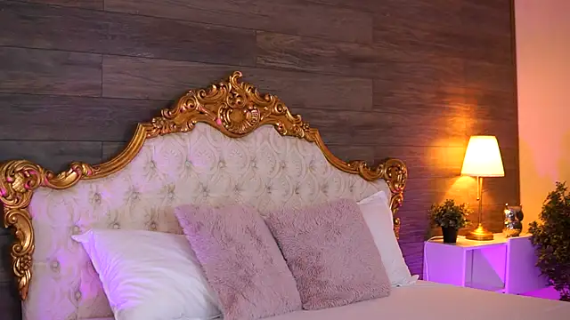 EllieRedd online show from 13, 10, 2025