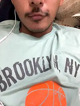 Snapshot of hamstar09 chatting on 16, 10, 2025 hamstar09 online show from 16, 10, 2025