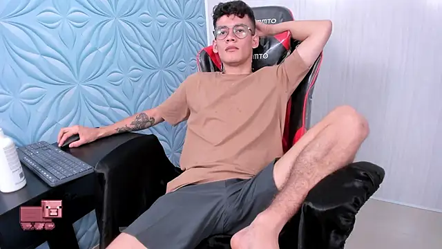 LittleMax23 online show from 22, 10, 2025