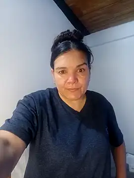 MomSex  online show from 2, 10, 2025