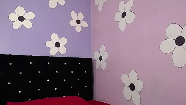 tiiny emilly online show from 20, 2, 2026