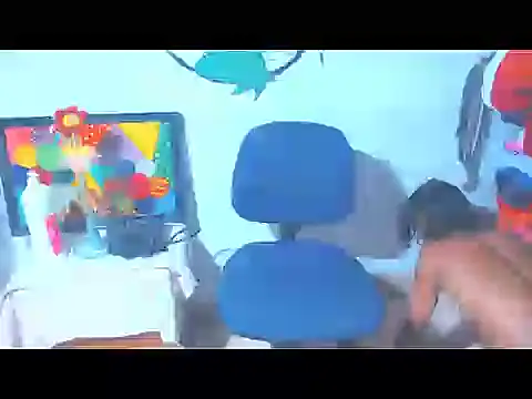 Snapshot of davidcutterr chatting on 14, 12, 2025 davidcutterr online show from 14, 12, 2025