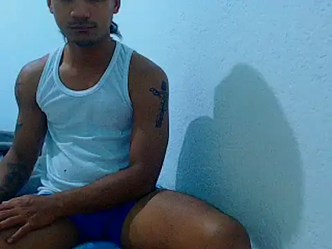 Snapshot of davidcutterr chatting on 27, 2, 2026 davidcutterr online show from 27, 2, 2026