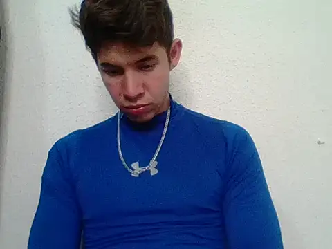 Maxtaylor18 online show from 16, 10, 2025