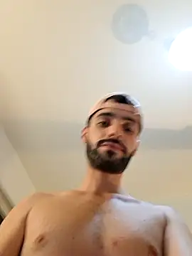 Snapshot of young_swisscouple chatting on 16, 9, 2025 young swisscouple online show from 16, 9, 2025